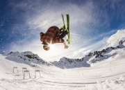 熊猫直播平台-猛龙碾压火箭，福克斯成为关键先生，一场定义赛季的胜利