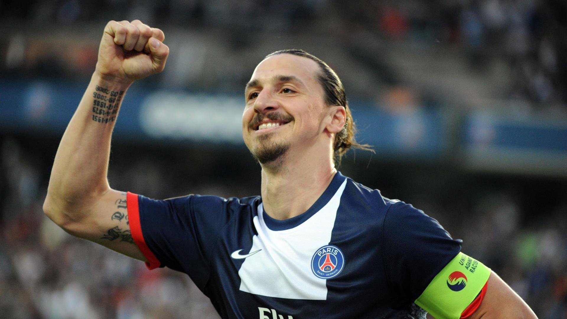 奇迹与传奇，哥伦比亚式逆转与莱万的永恒印记